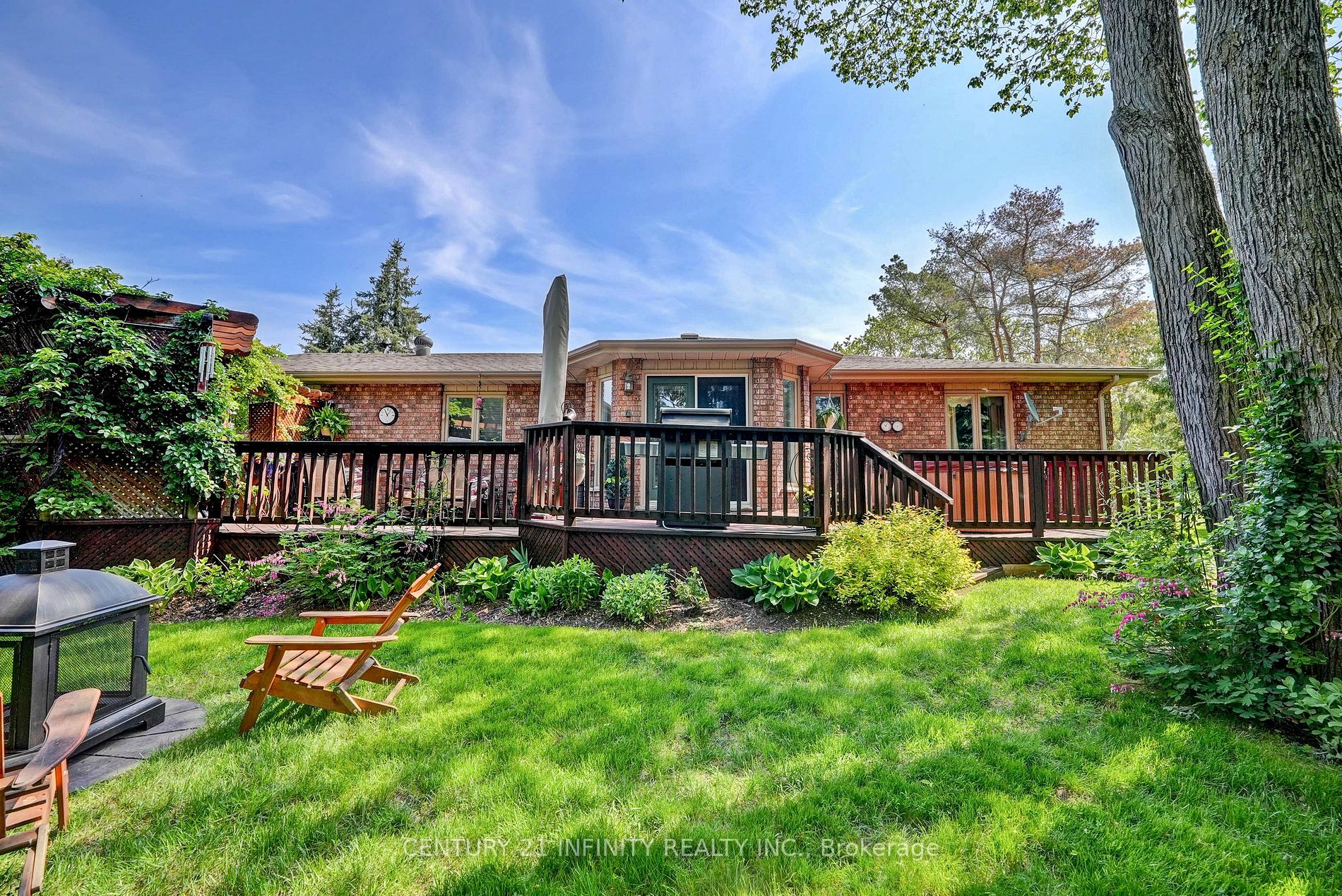 32 Priest Ave