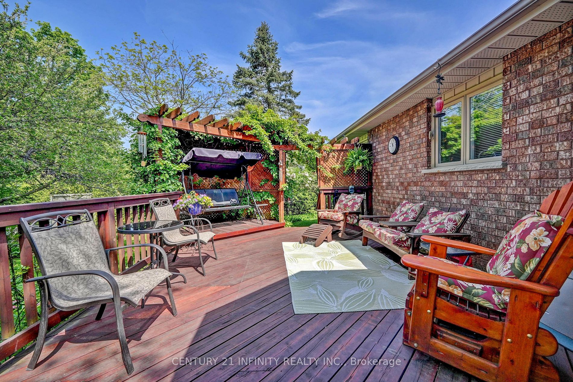 32 Priest Ave
