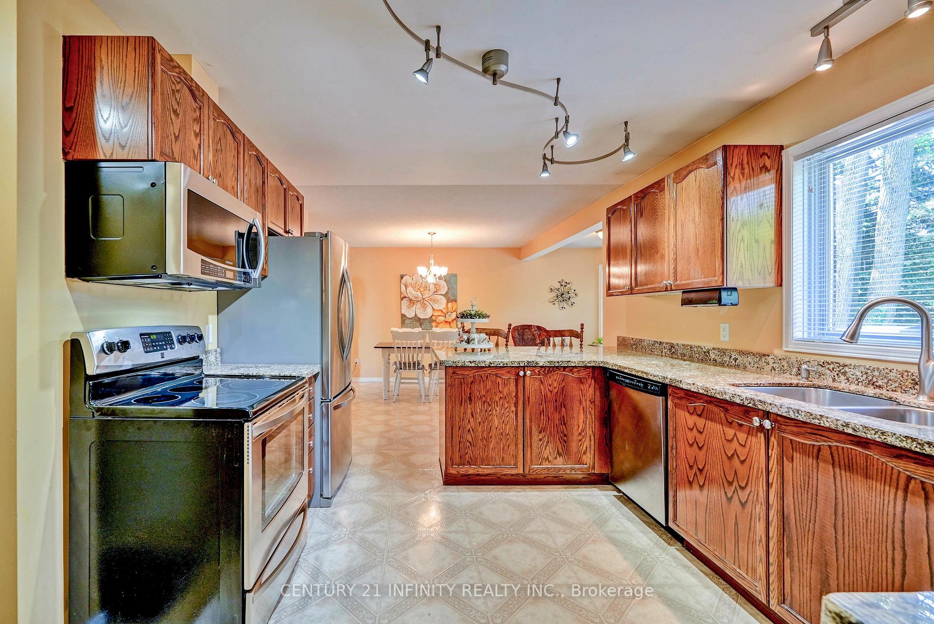 32 Priest Ave