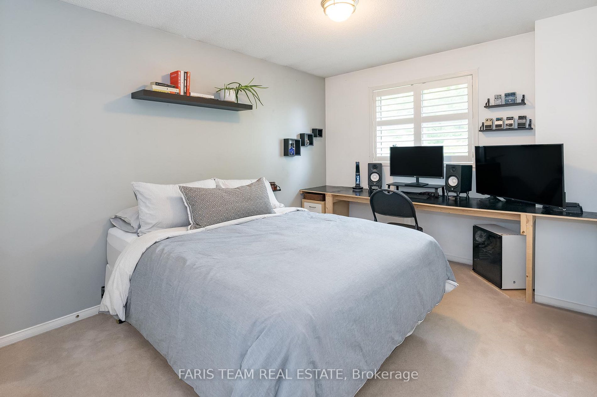 24 Felt Cres