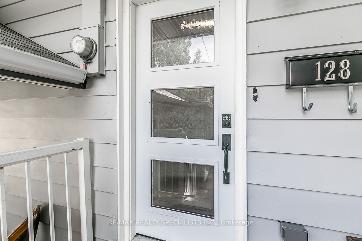 128 Davey Dr