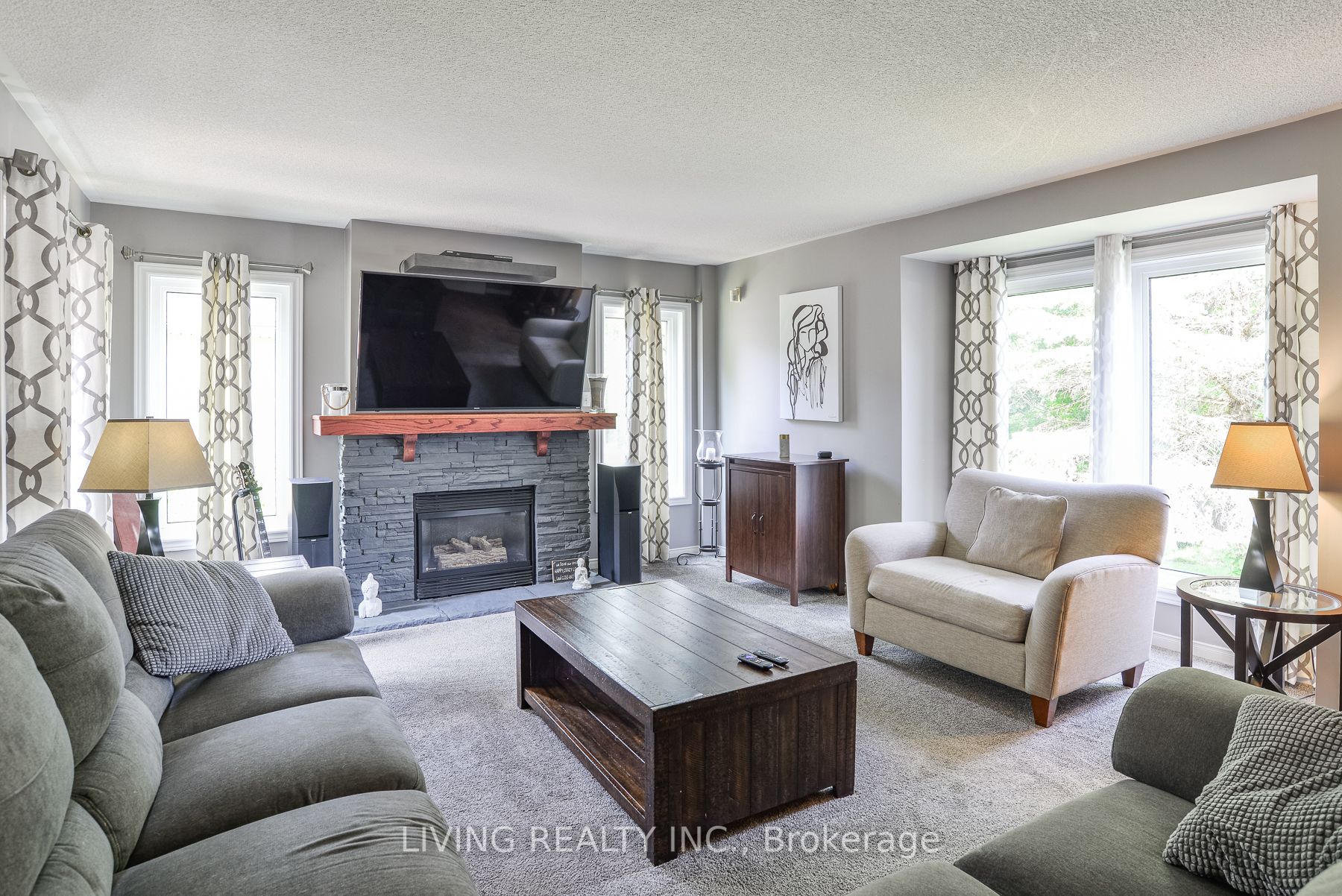 Listing S6647686 - Large Photo # 5