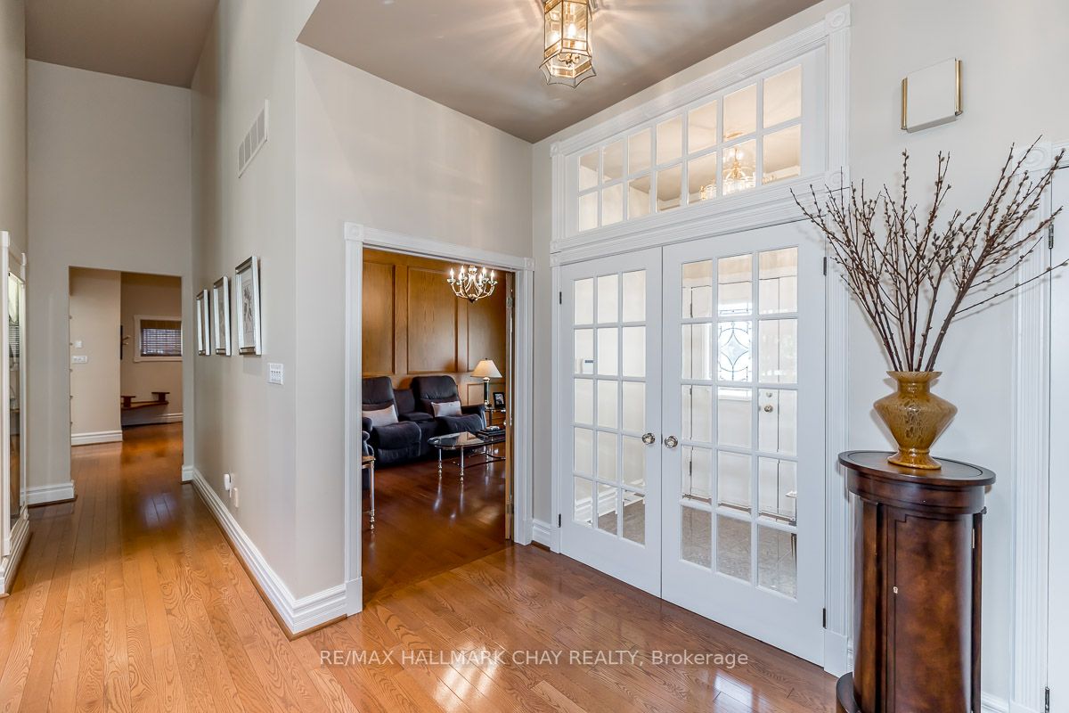 16 Lilac Lane