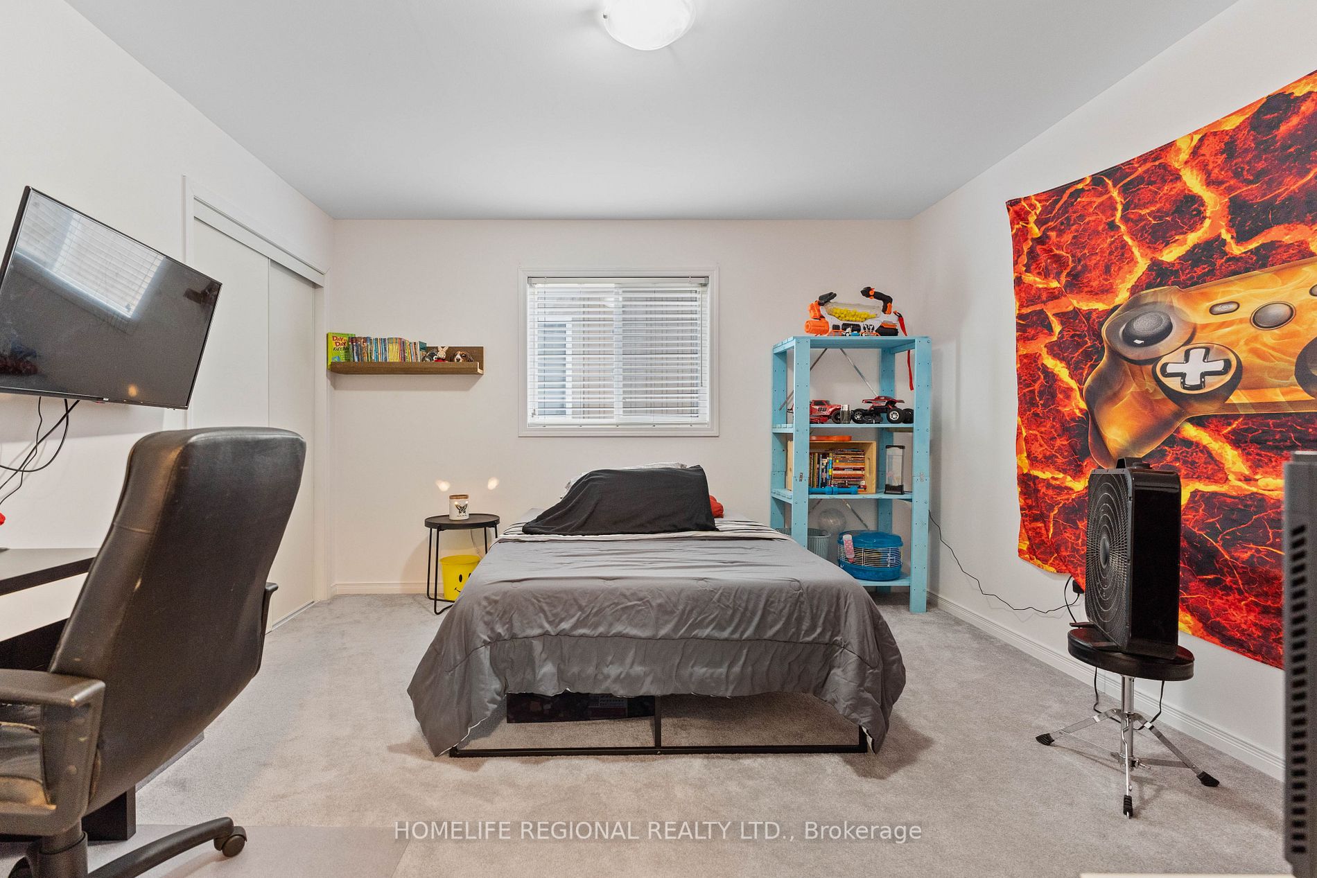242 Diana Dr
