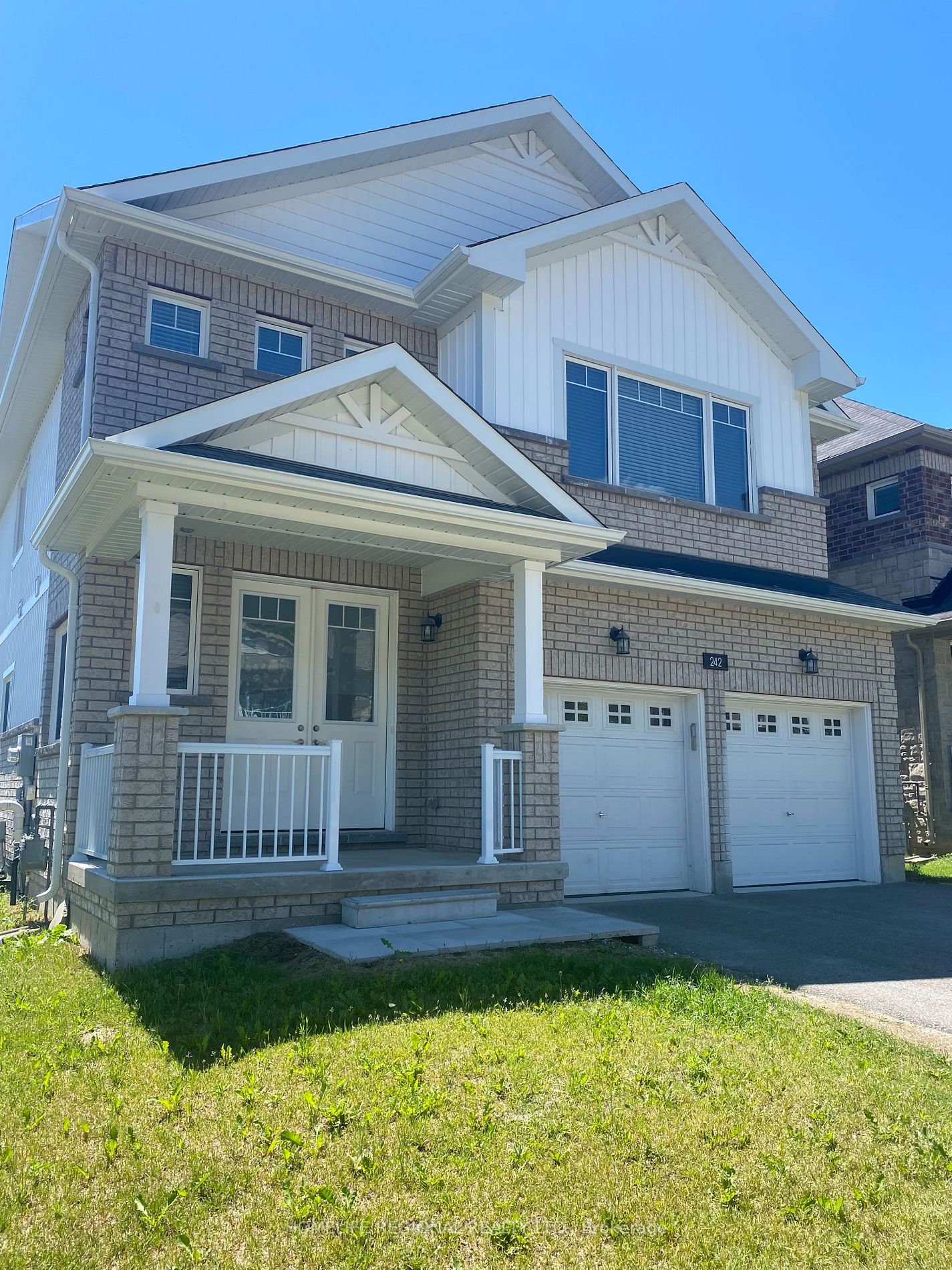 242 Diana Dr