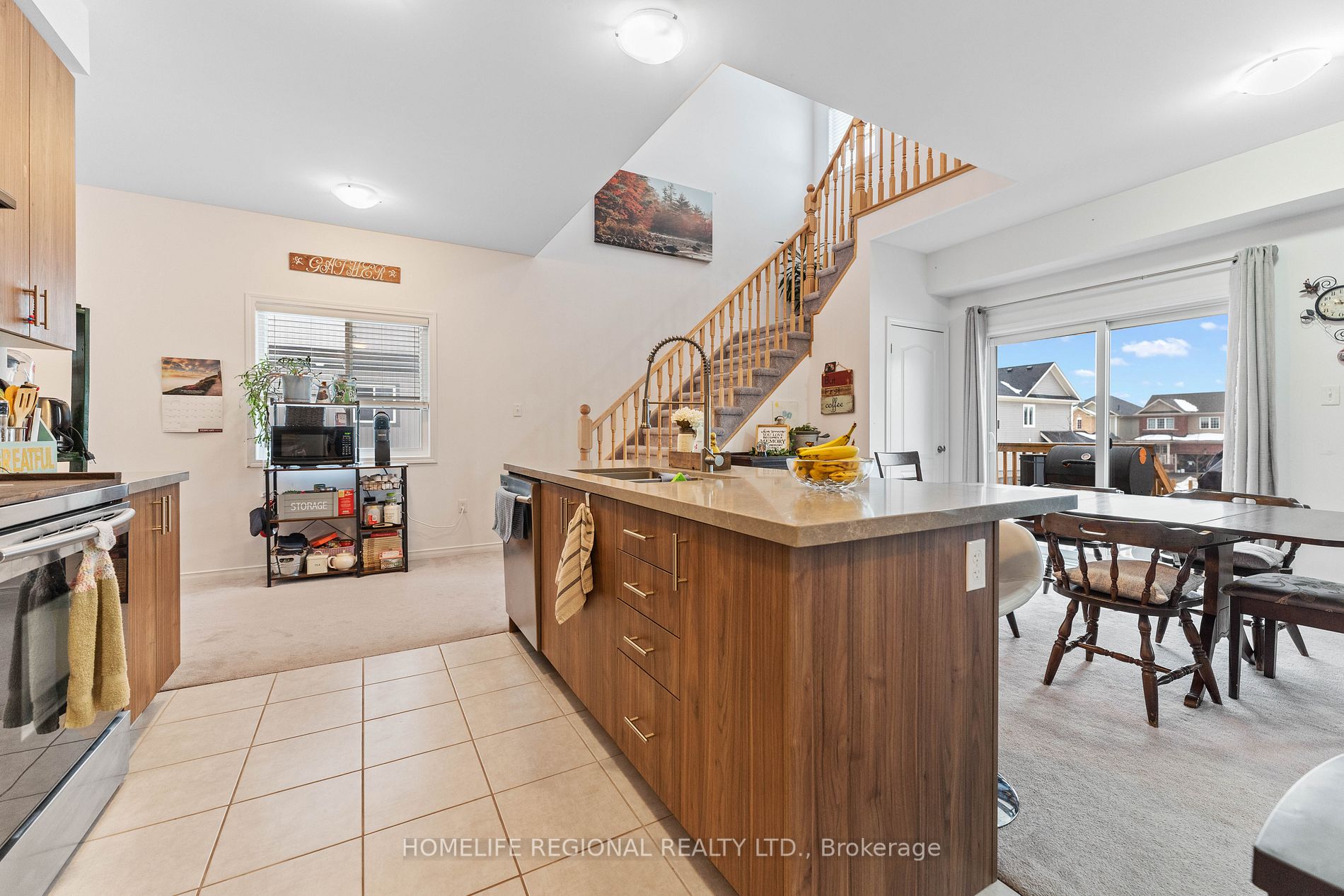 242 Diana Dr