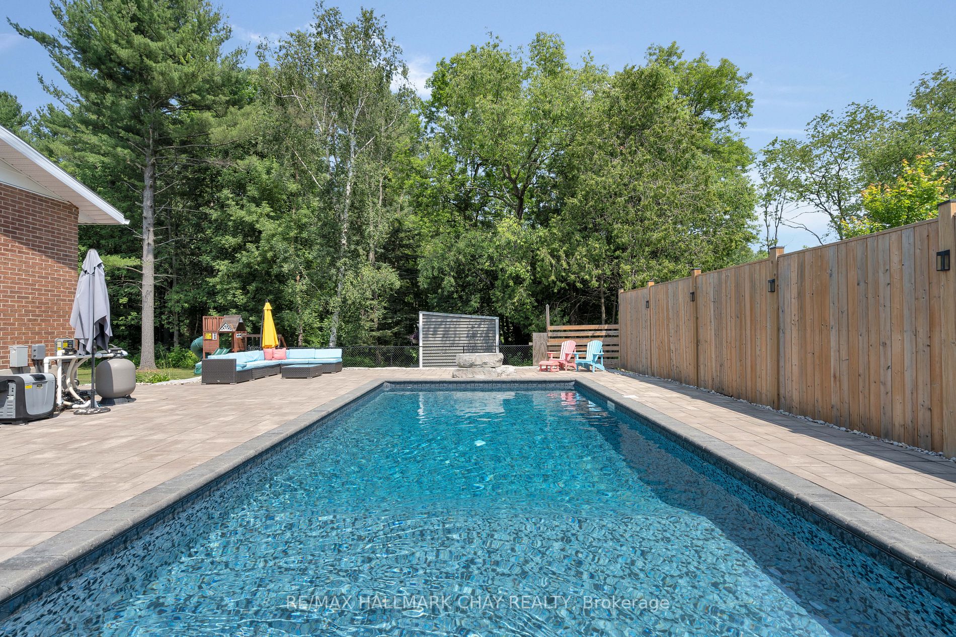 4449 Penetanguishene Rd