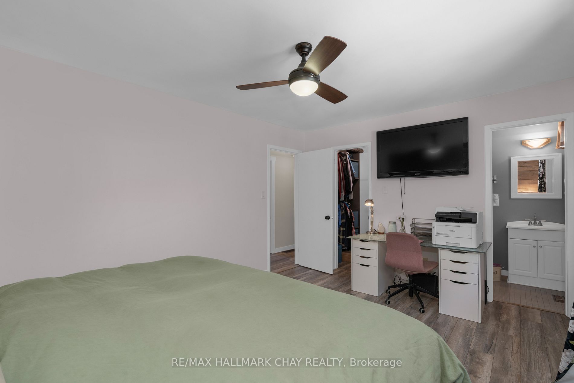4449 Penetanguishene Rd