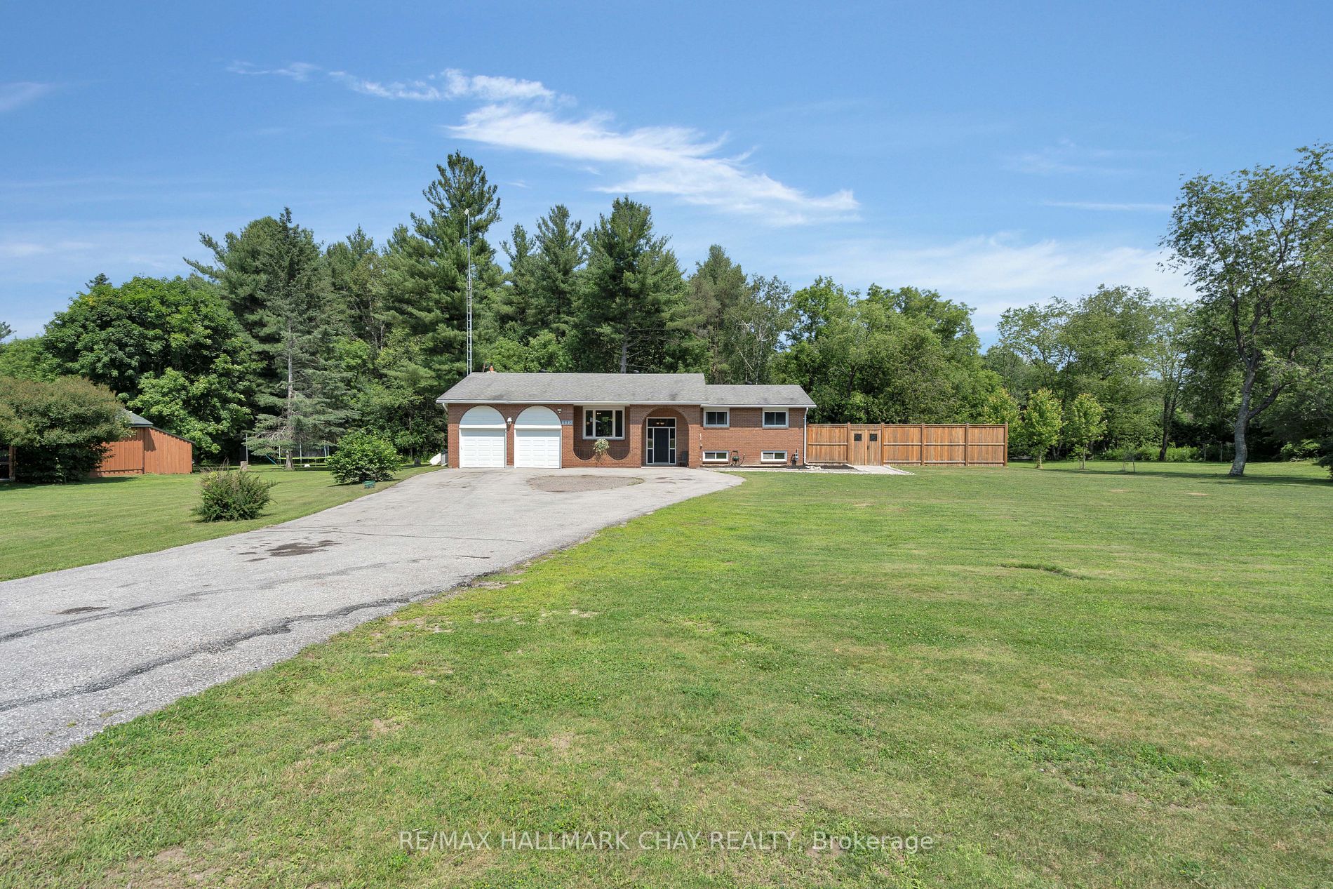 4449 Penetanguishene Rd