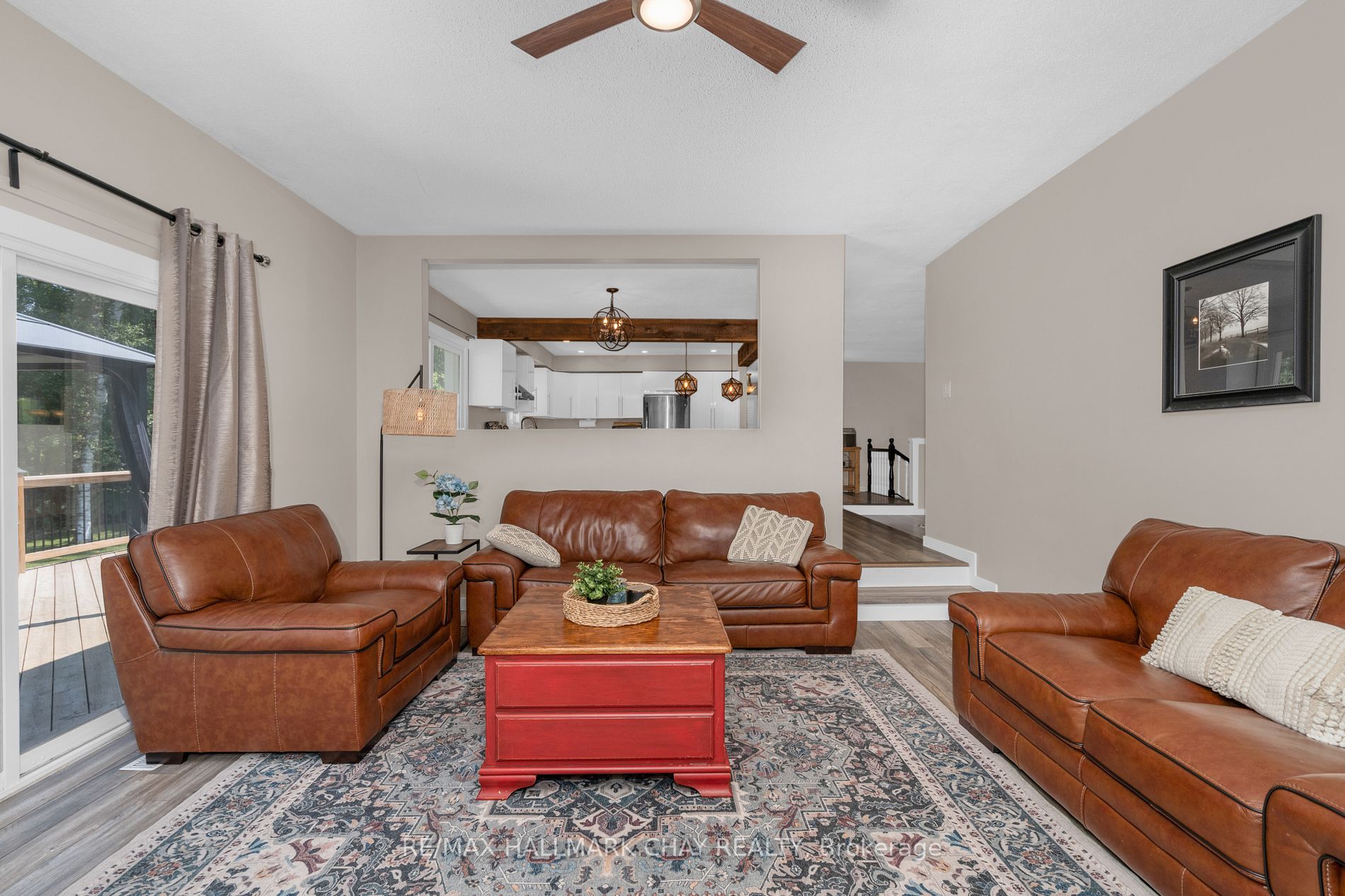 4449 Penetanguishene Rd