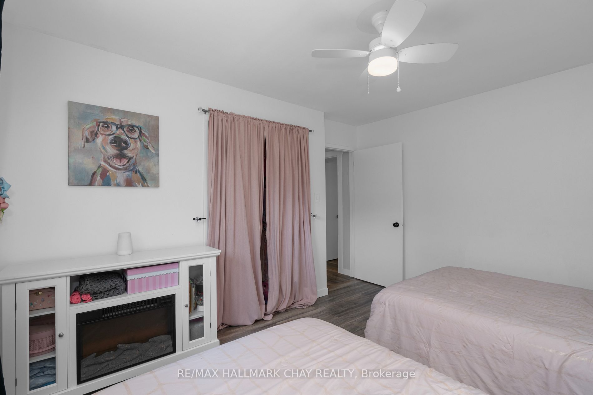 4449 Penetanguishene Rd