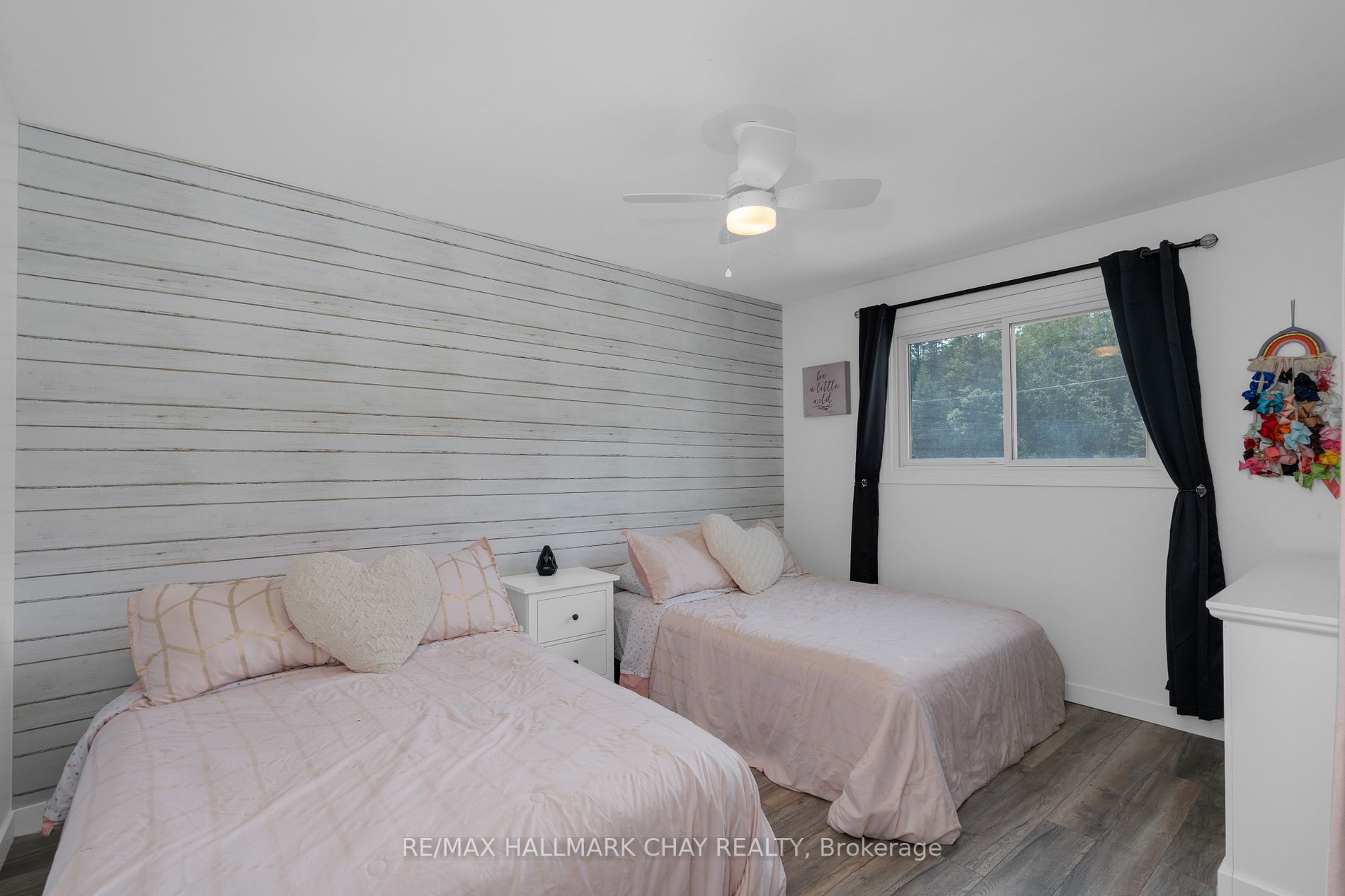 4449 Penetanguishene Rd