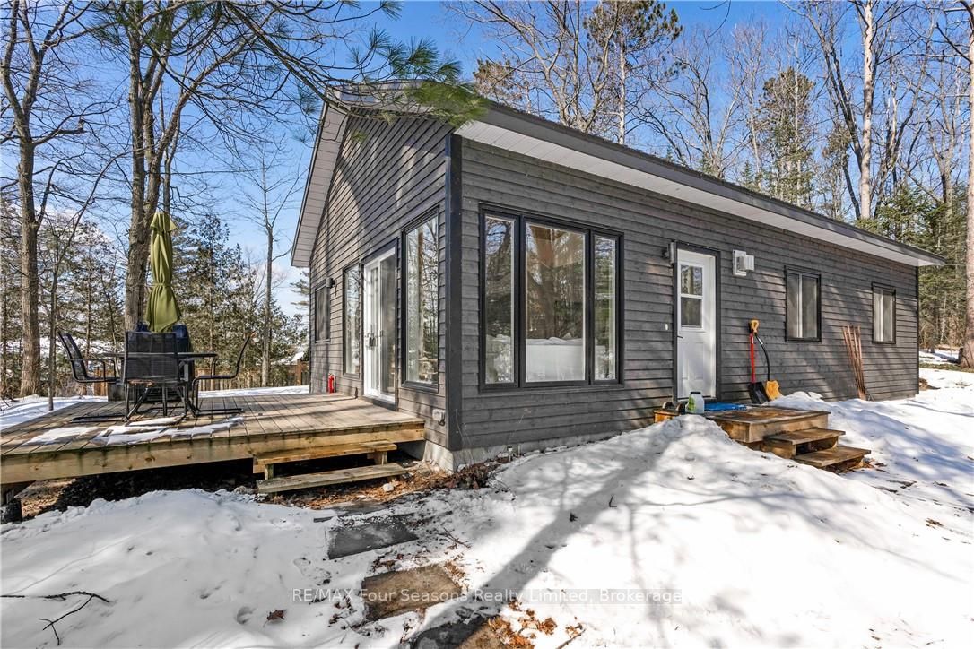 24 Tripp Lane
