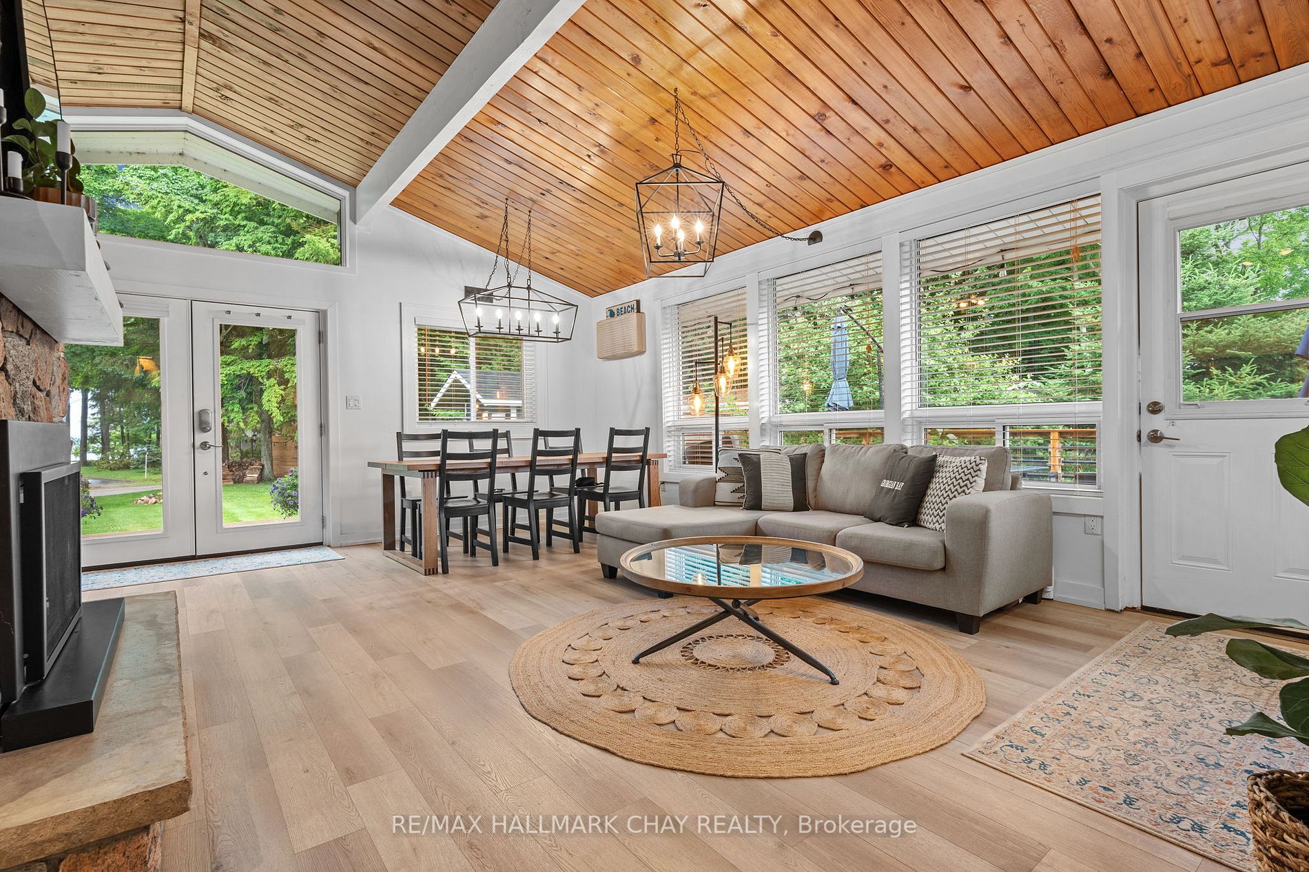 Listing S6657126 - Large Photo # 18