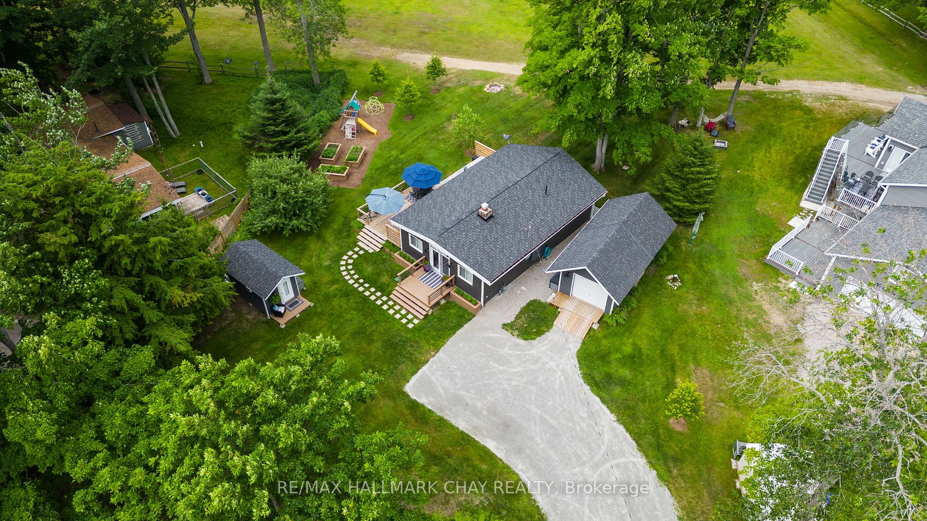 Listing S6657126 - Large Photo # 2