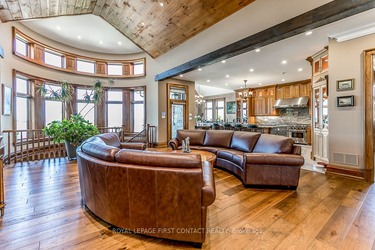 5 Monica Rd
