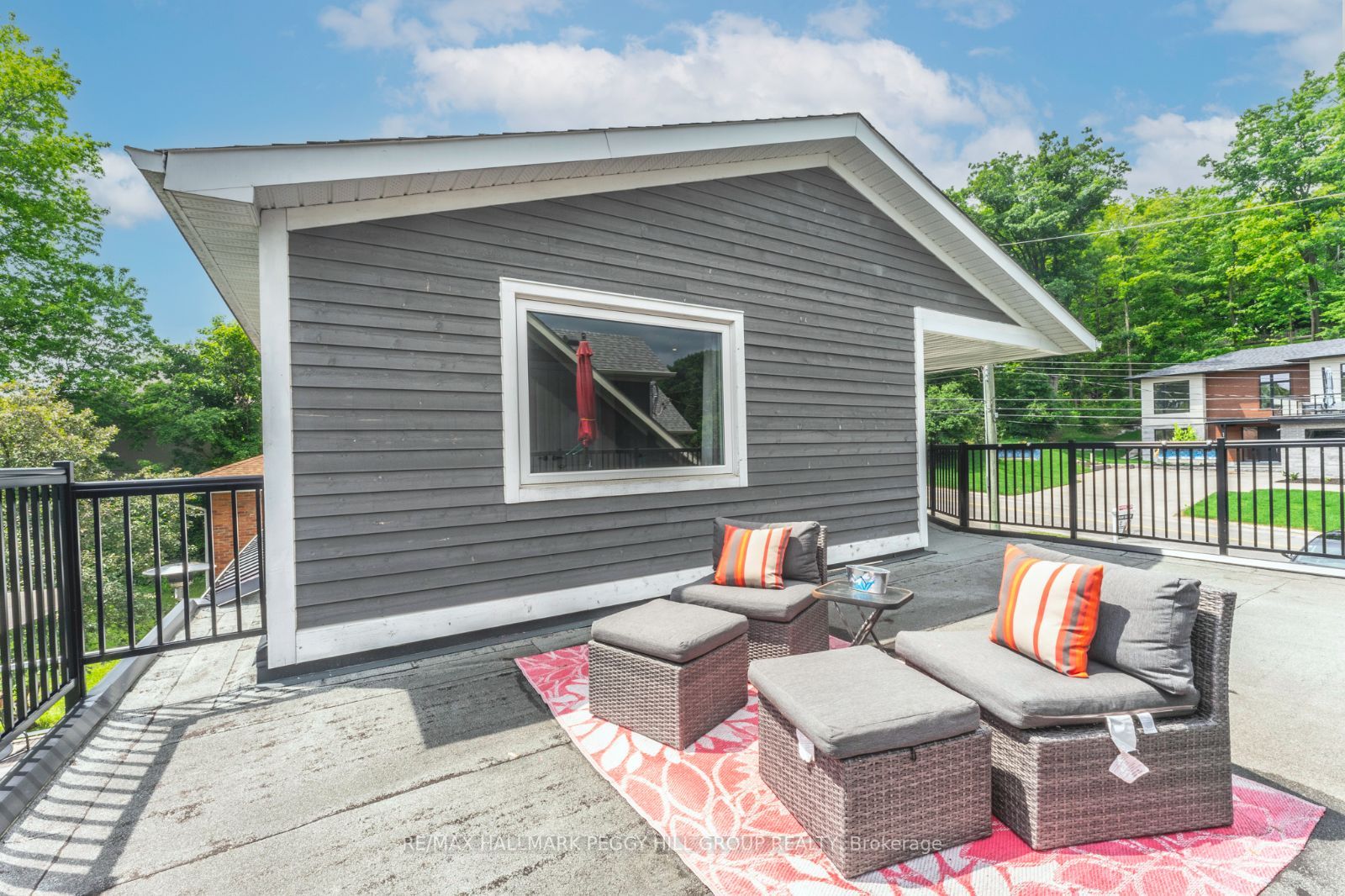 181 Shanty Bay Rd