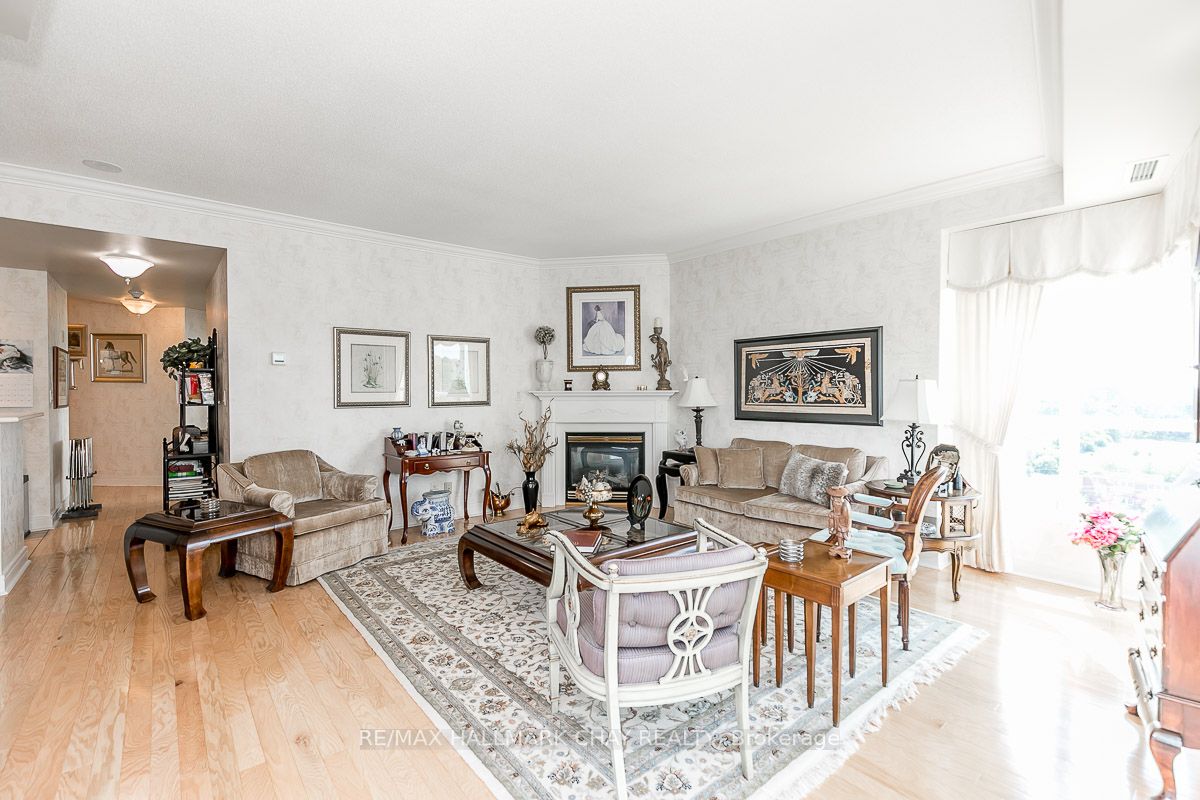 2 Toronto St, #1105