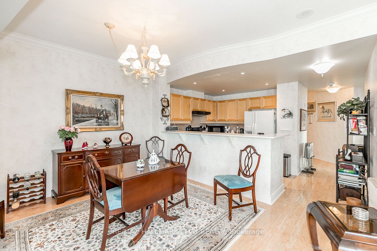 2 Toronto St, #1105