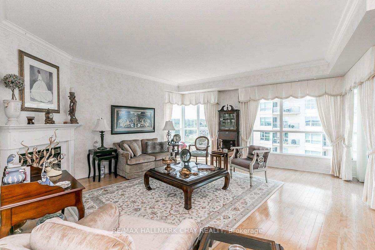 2 Toronto St, #1105