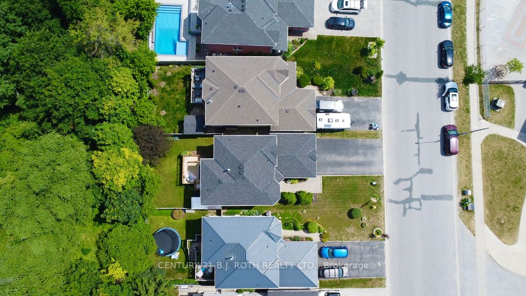 65 Hawkins Dr