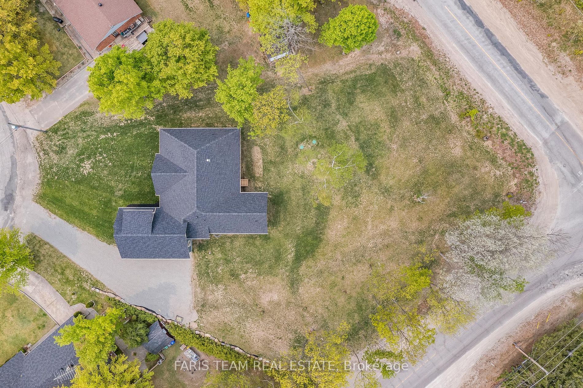 Listing S6662958 - Large Photo # 31
