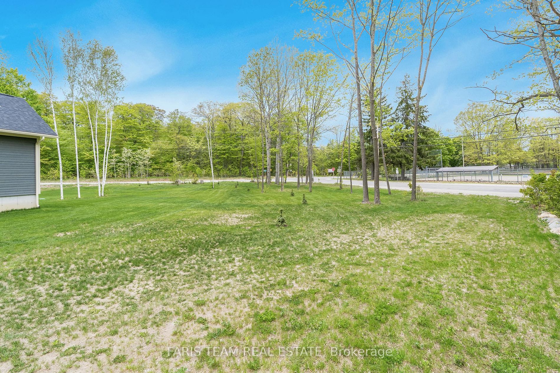 Listing S6662958 - Large Photo # 29