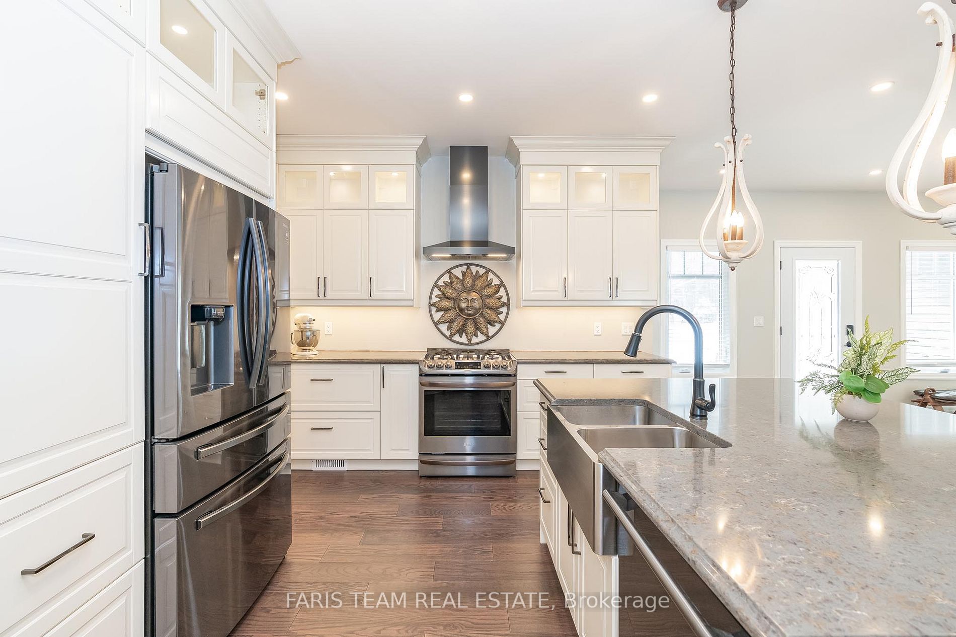 Listing S6662958 - Large Photo # 8