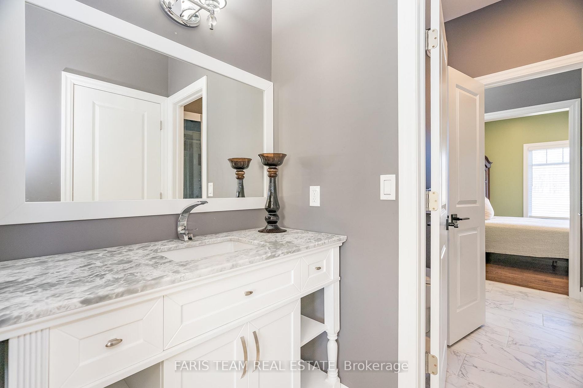 Listing S6662958 - Large Photo # 17