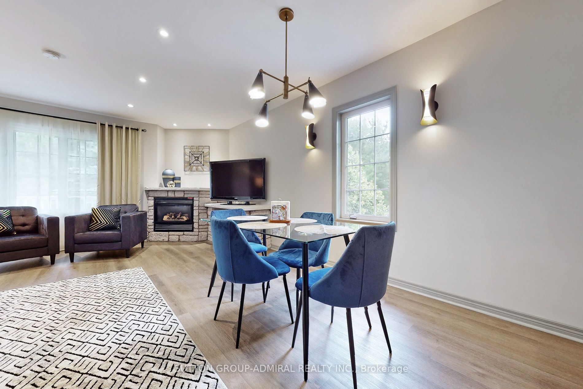 90 Highland Drive, #2306-07