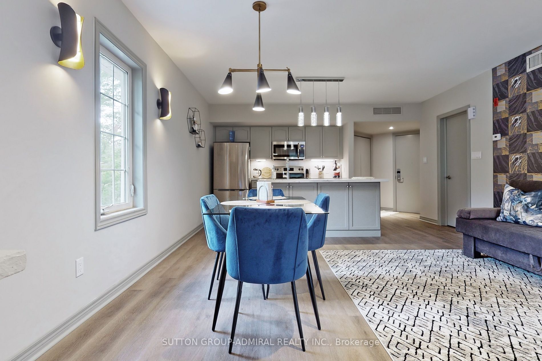 90 Highland Drive, #2306-07