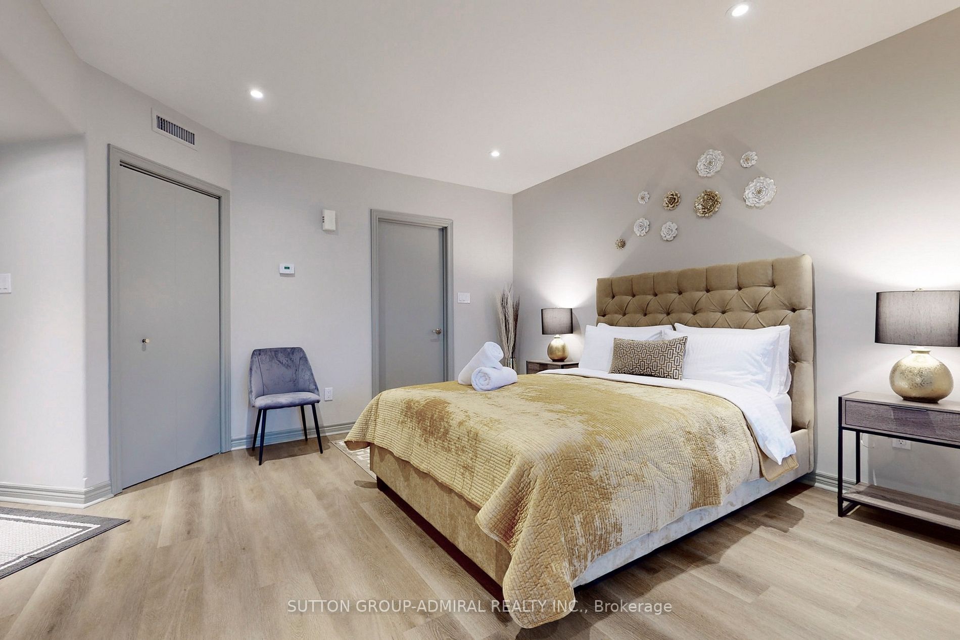 90 Highland Drive, #2306-07