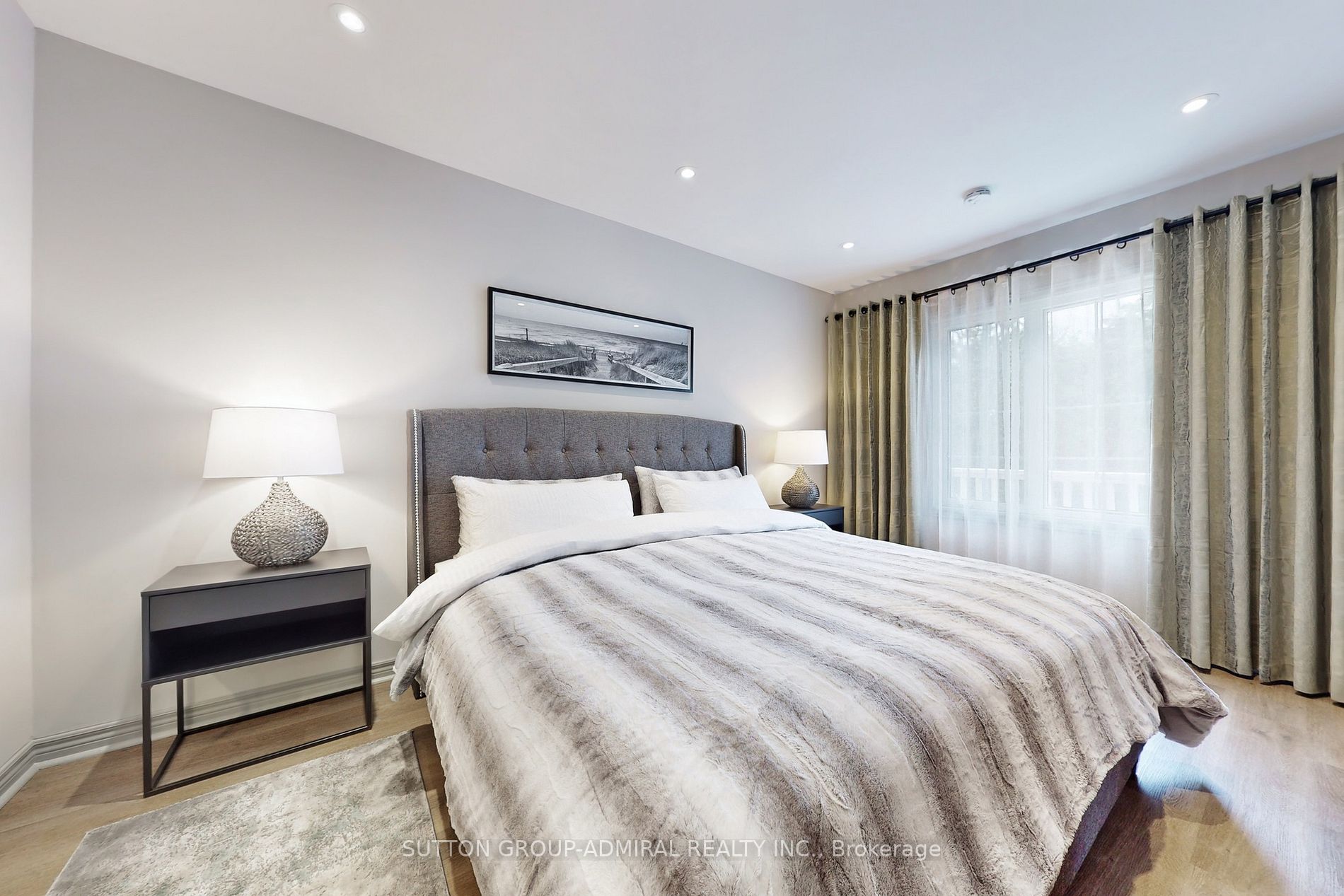 90 Highland Drive, #2306-07