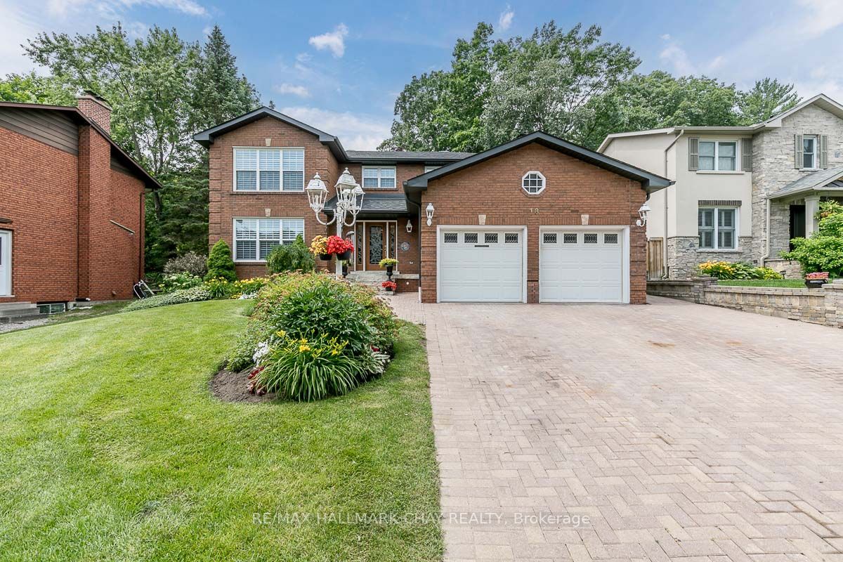 18 Valley Drive