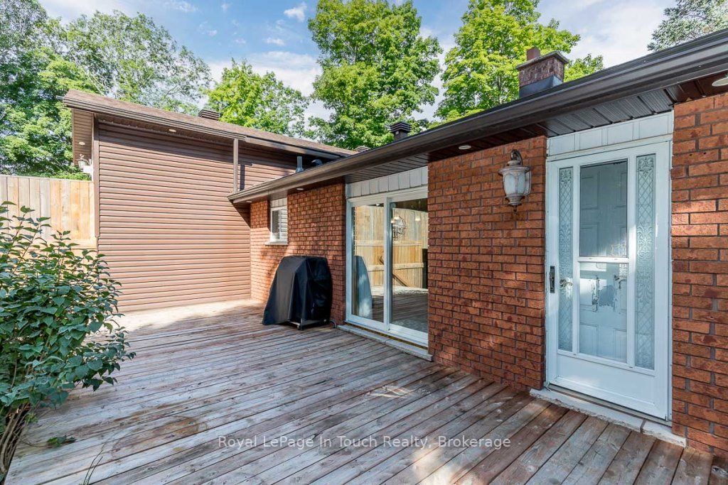 Listing S6671580 - Large Photo # 3