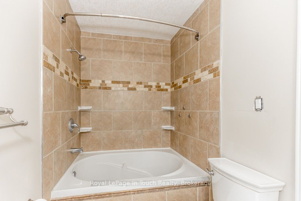 Listing S6671580 - Large Photo # 18