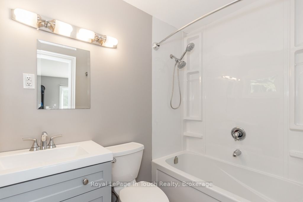 Listing S6671580 - Large Photo # 27