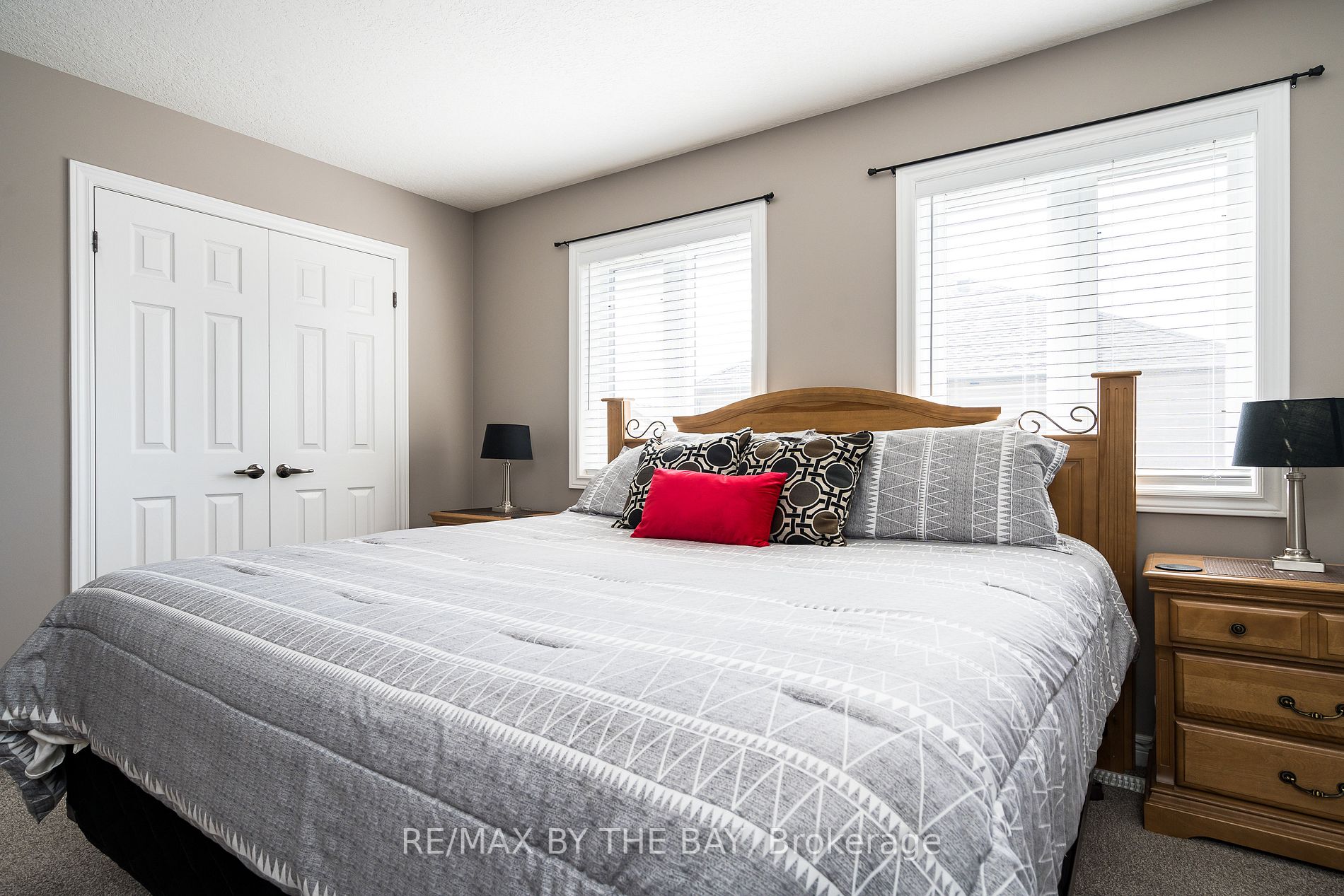 13 Foley Cres