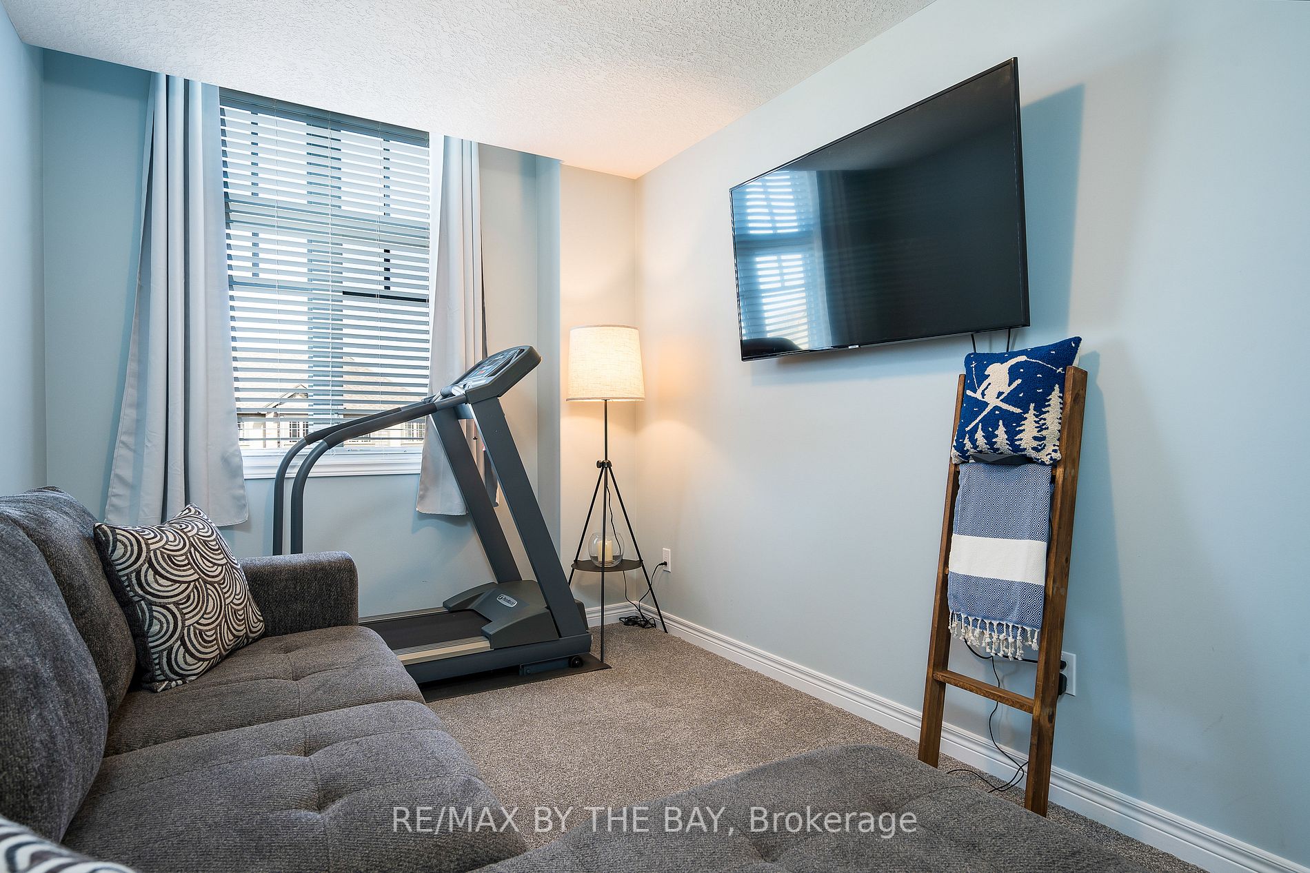 13 Foley Cres