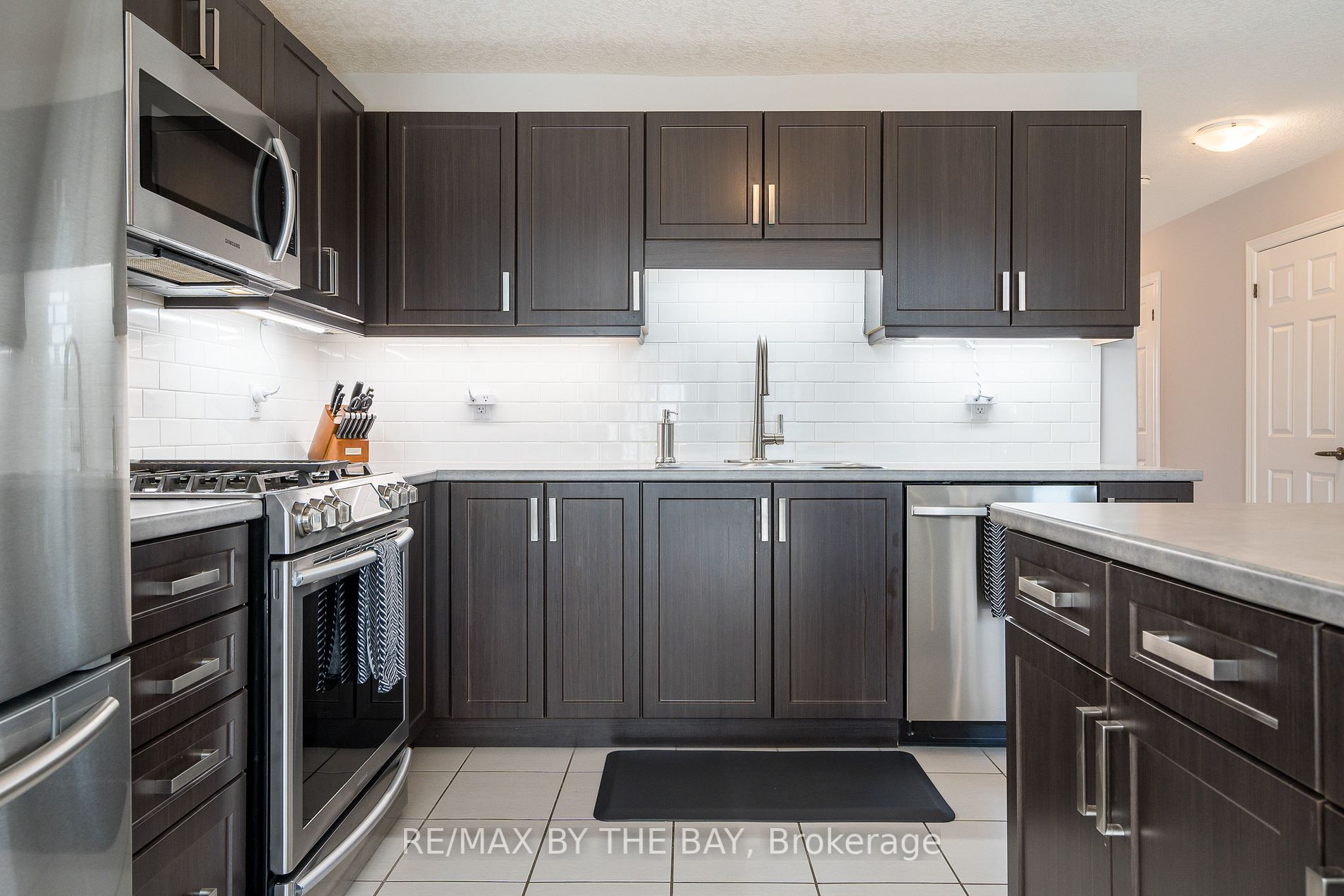 13 Foley Cres