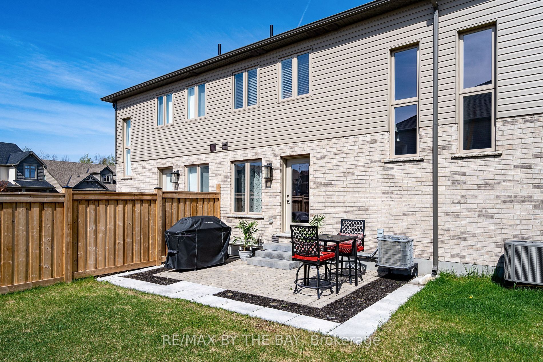 13 Foley Cres