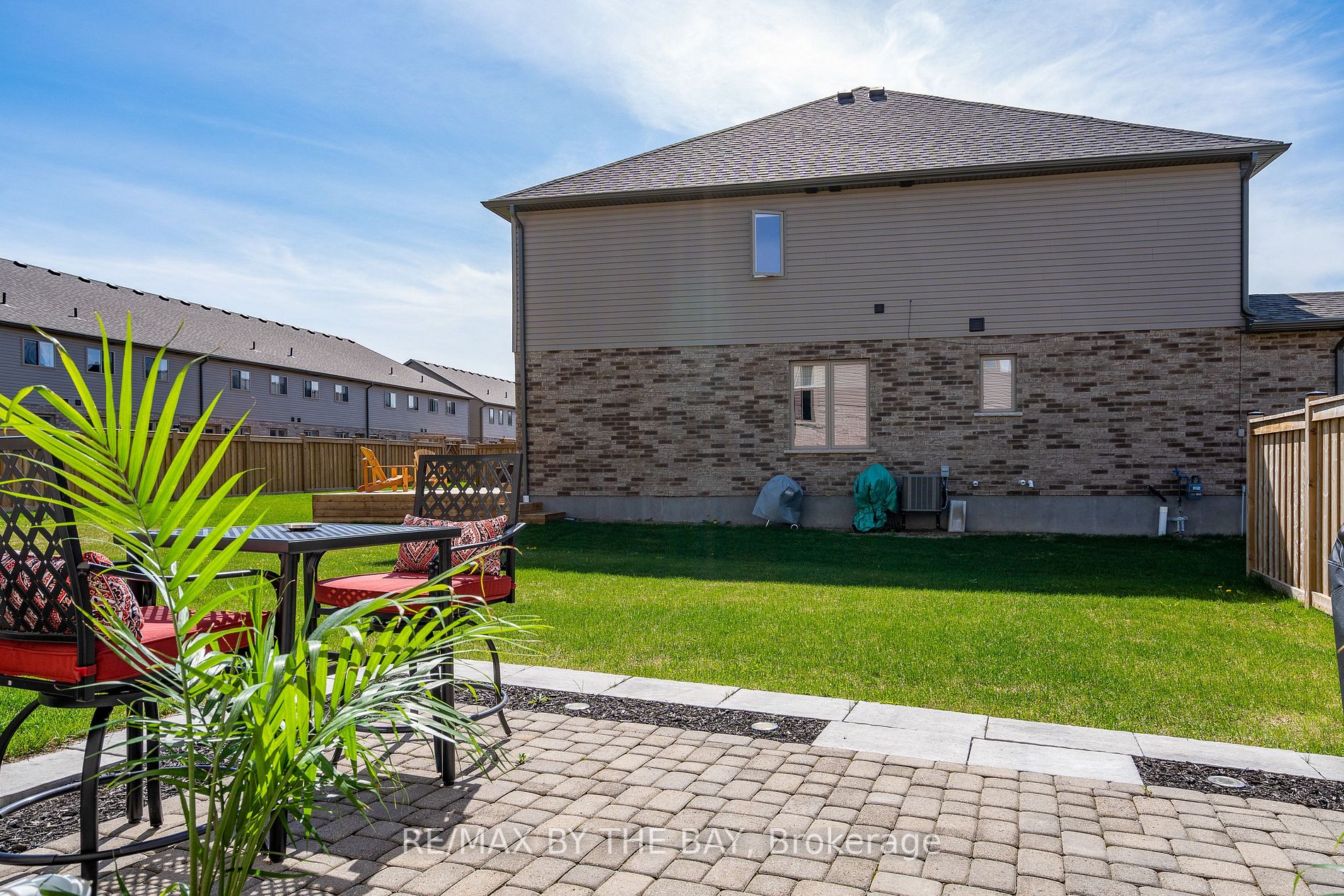 13 Foley Cres