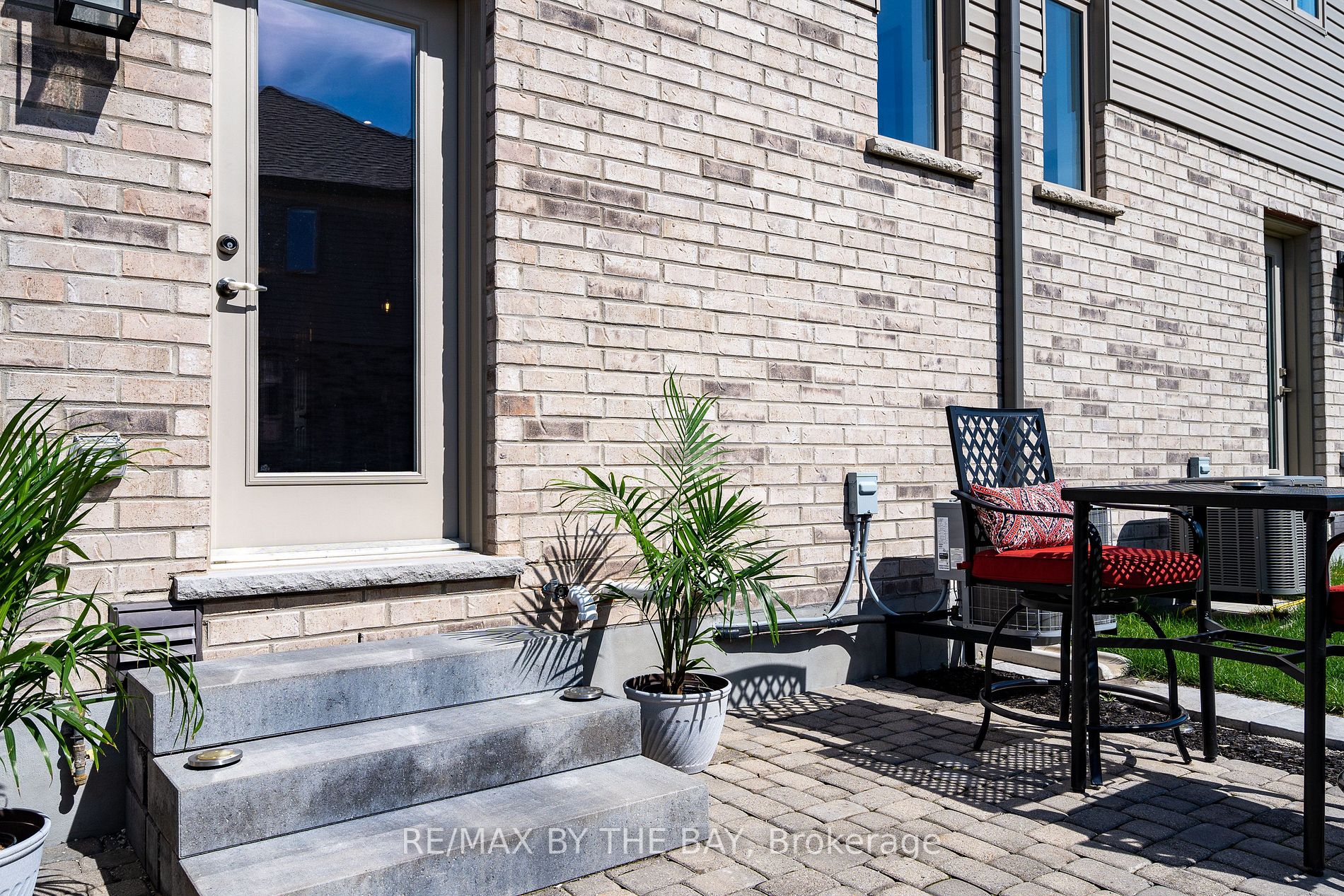 13 Foley Cres