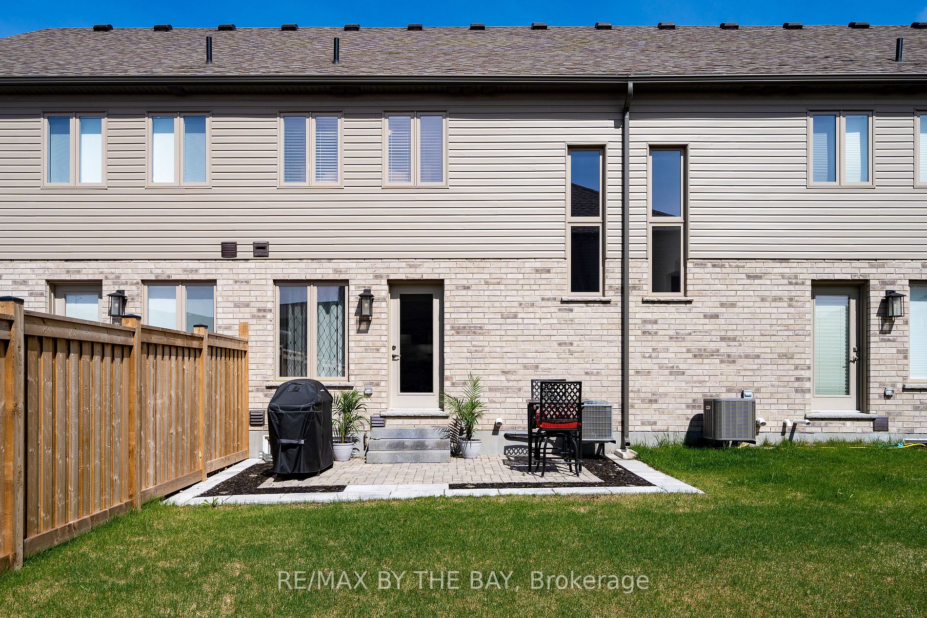 13 Foley Cres
