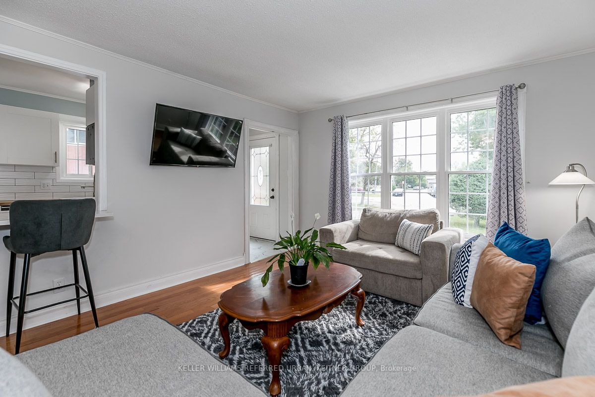 62 Courtice Crescent