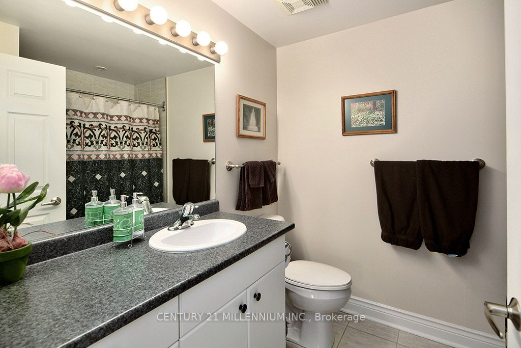 91 Raglan St, #204