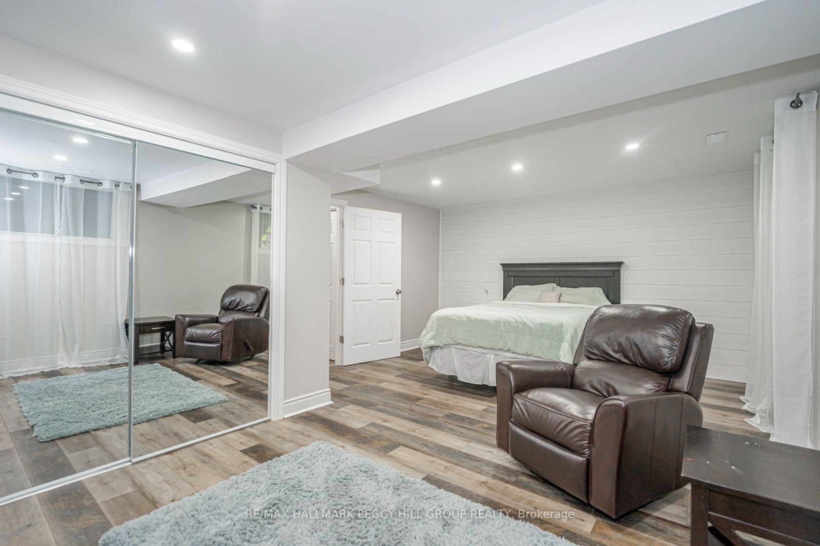 29 Dillon Dr