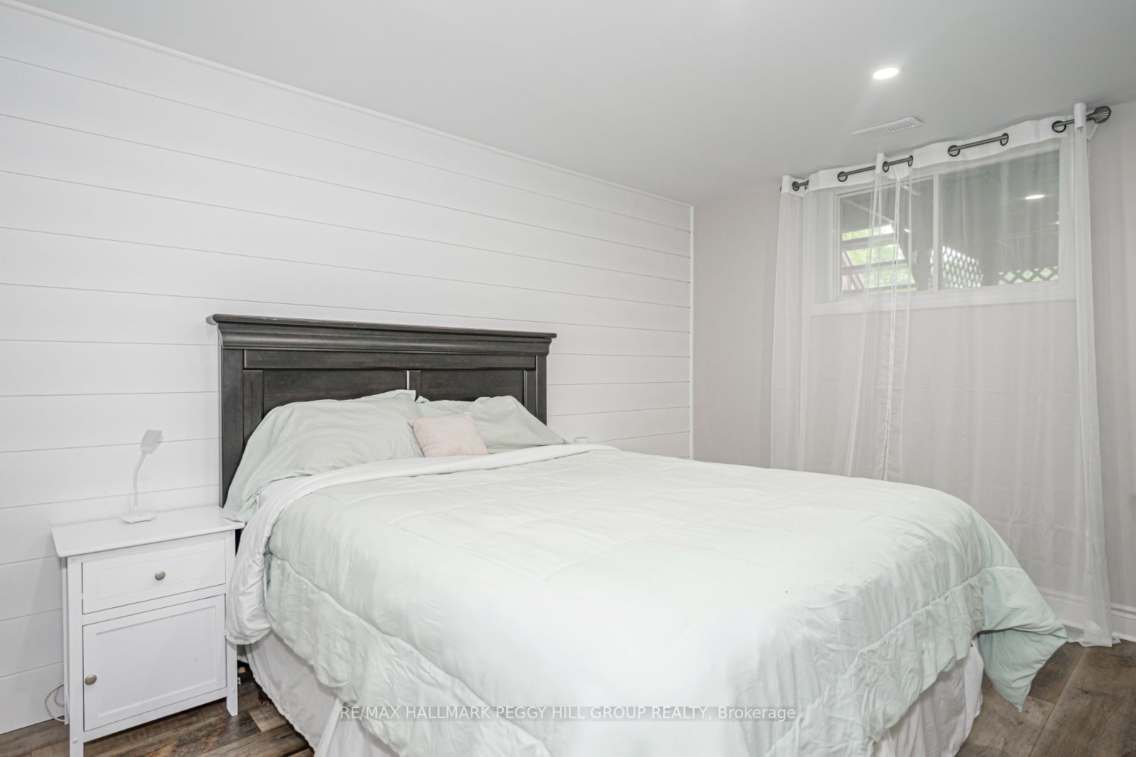 29 Dillon Dr