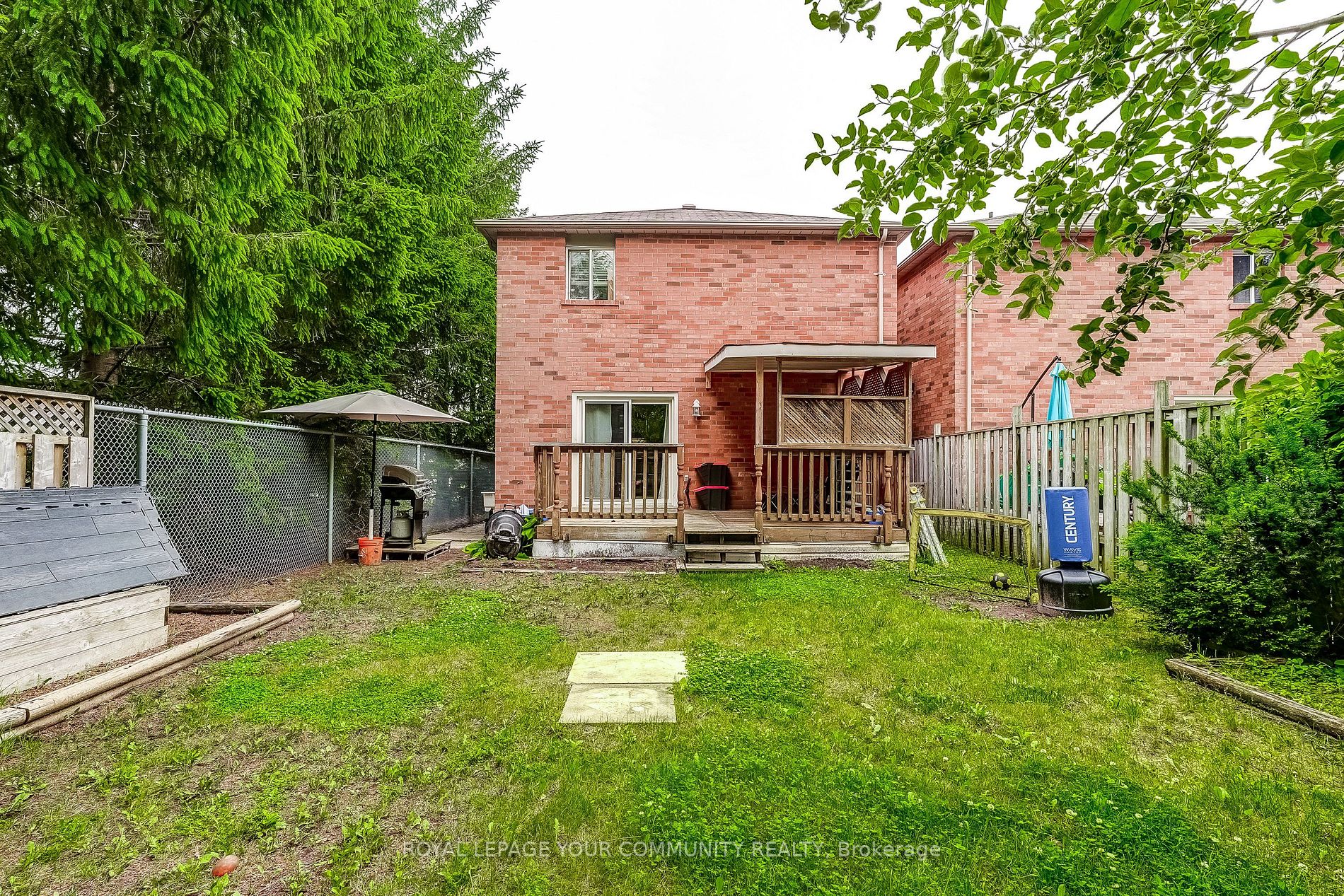 12 Churchland Dr