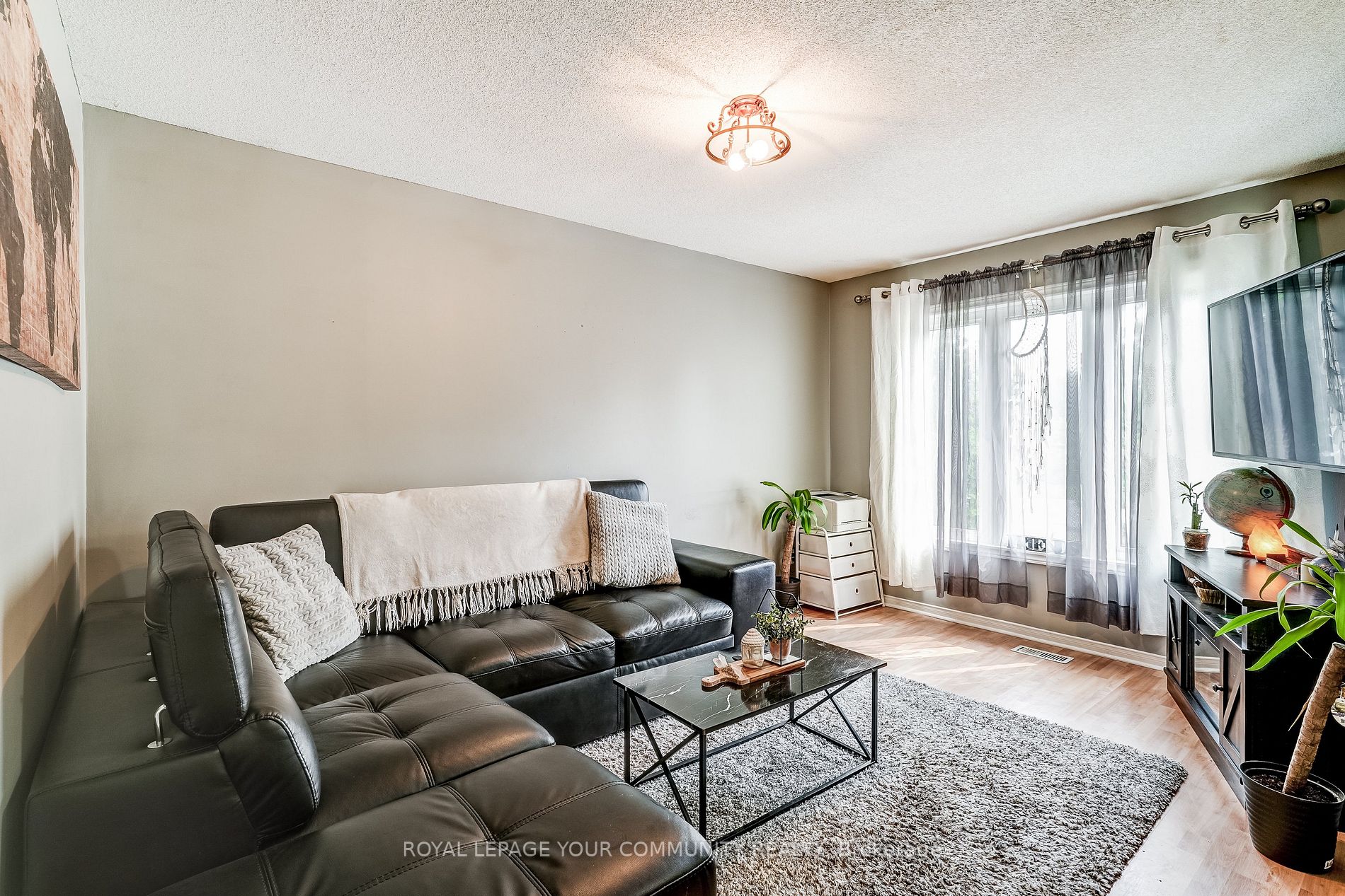 12 Churchland Dr